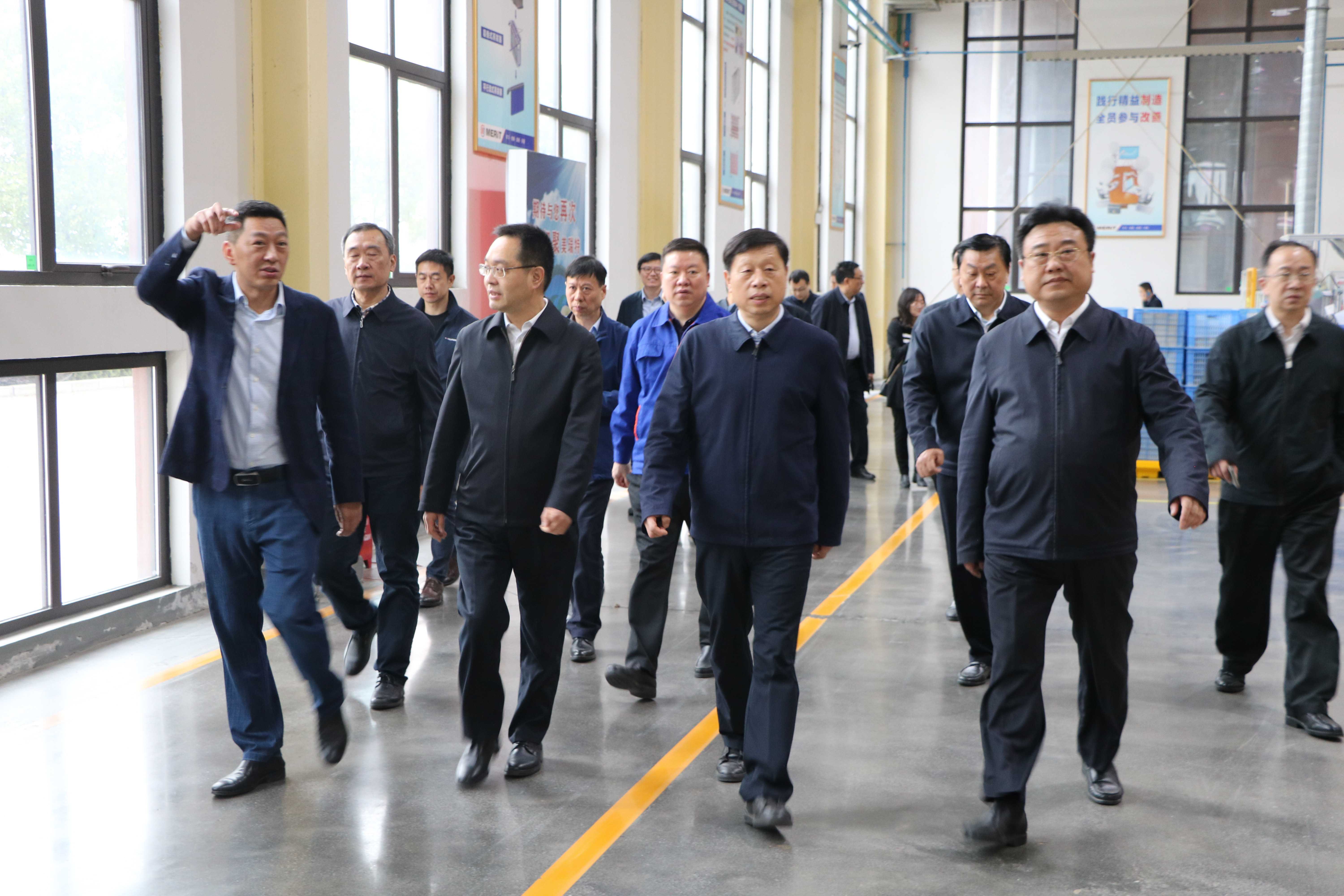 湖北省政協(xié)副主席張維國(guó)到美瑞特公司調(diào)研
